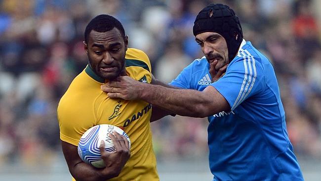 Tevita Kuridrani on the charge for the Wallabies against Italy in Turin.