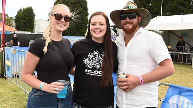 Hello Sunshine Music &amp; Food Festival. Amba Haynes, Jess Haynes and Jake Bancutt Picture: David Smith