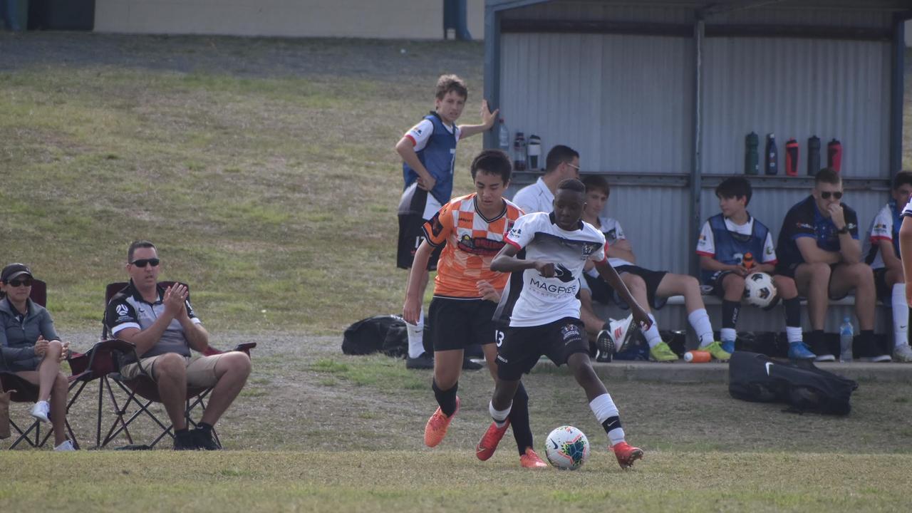 Shawn Masendu in the Whitsundays and Magpies under-15/16s clash at the Mackay football fields, August 21, 2021. Picture: Matthew Forrest