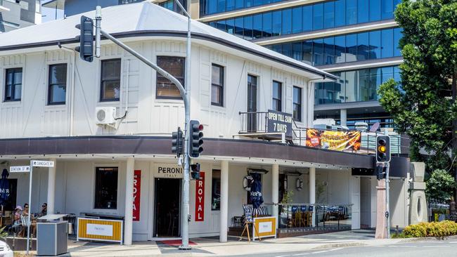 General view of Royal Hotel, Nundah, Saturday, January 20, 2018 (AAP Image/Richard Walker)