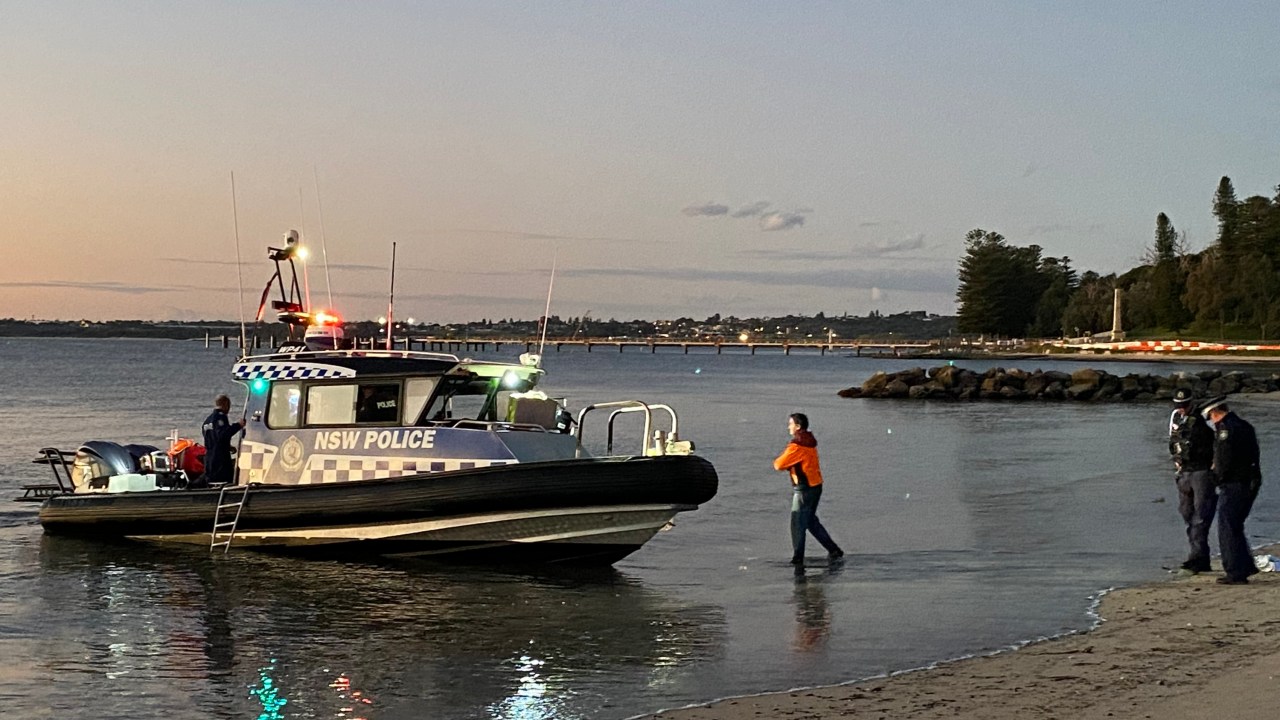 Two women dead after being swept into ocean at Sydney beach