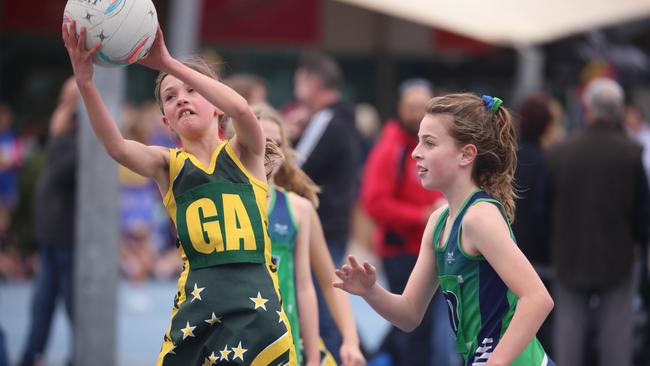 Great Southern vs Hills under-11s during the 2021 SA Country Championships. Gould said country associations will need to be proactive in getting their best young talent to the city for trials. Mile End Pictures/Russell Millard