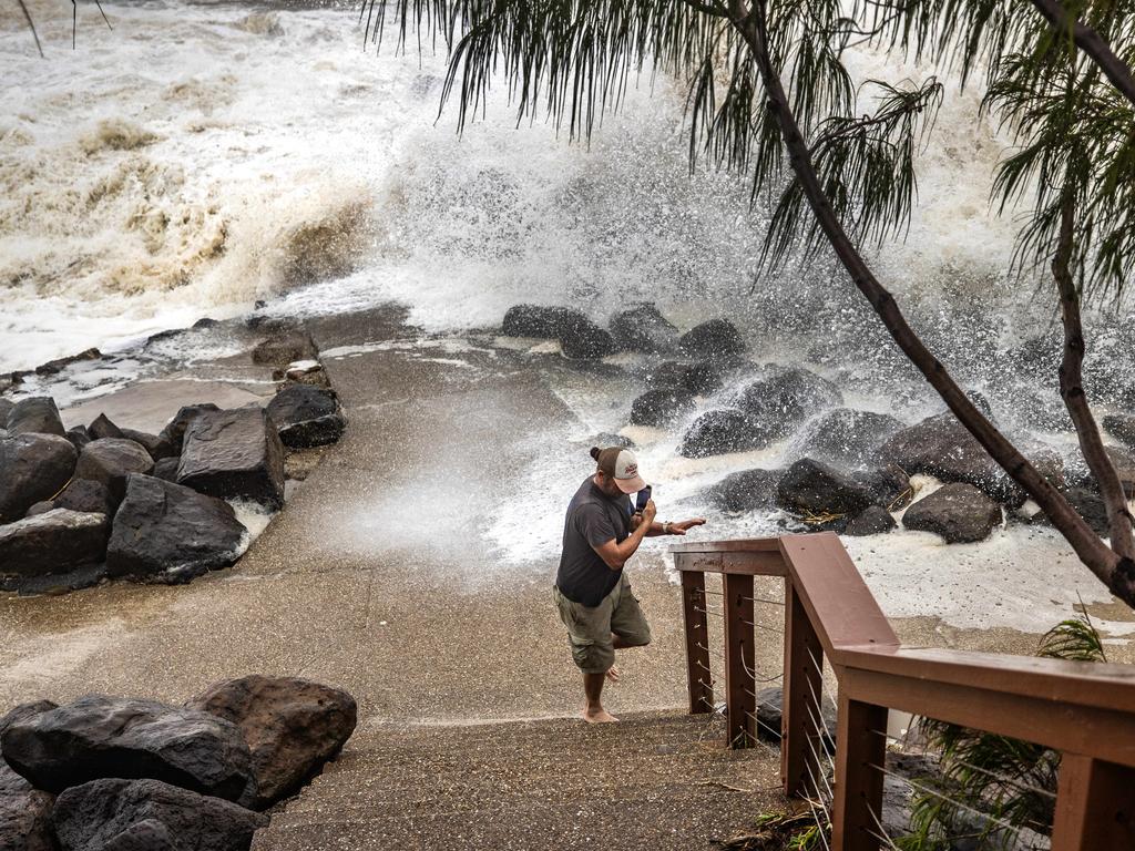 Onlookers at Snapper Rocks. Picture: Nigel Hallett