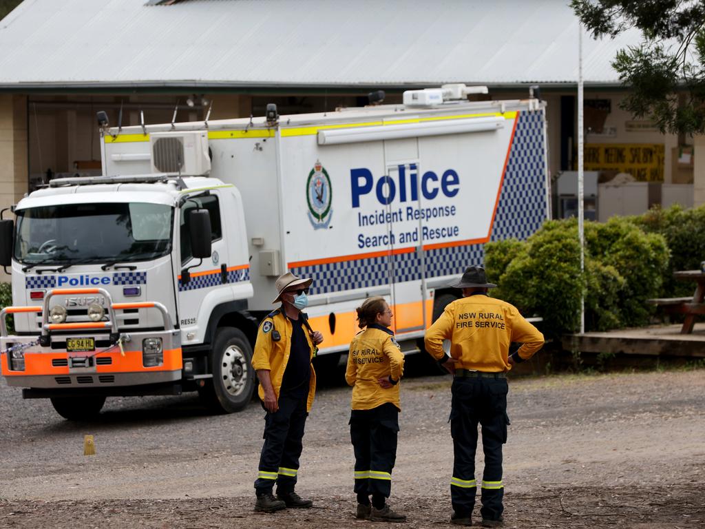 Emergency crews at Mt Wilson RFS where they co-ordinated the search. Photo: Damian Shaw