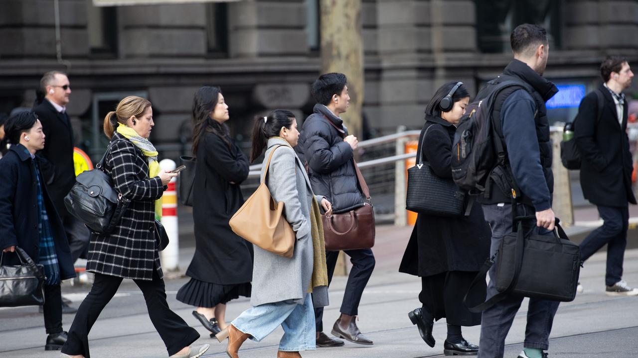 An outbreak of legionnaires'’ disease is spreading throughout Melbourne. Picture: NewsWire / Nicki Connolly