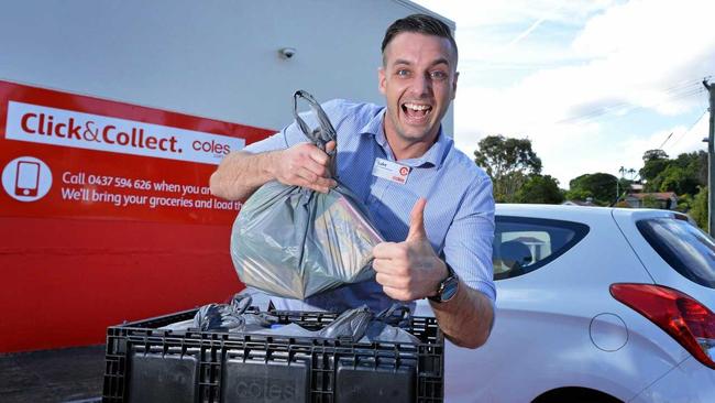 Store support manager Luke Callaghan gives Coles Gympie's new 'Click and Collect' service a big thumbs up. Picture: Renee Albrecht