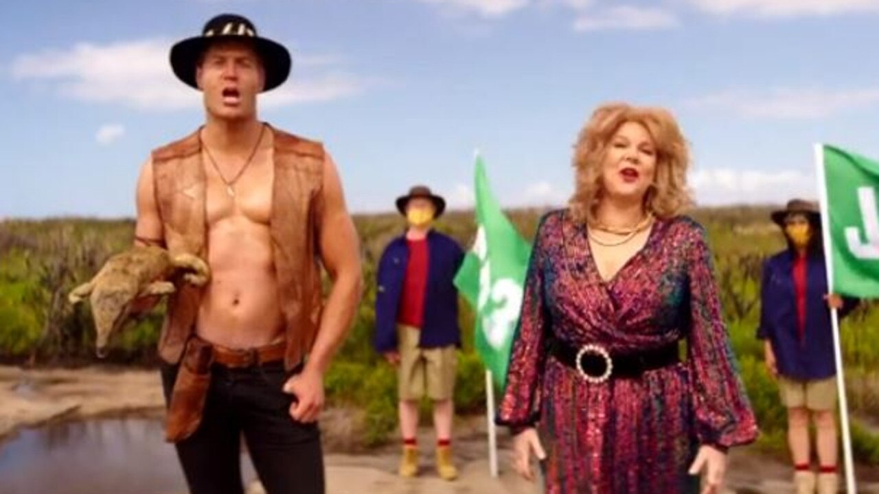 Dr Chris finds his inner Crocodile Dundee and Julia Morris channels Australia’s Pop Princess Kylie Minogue.