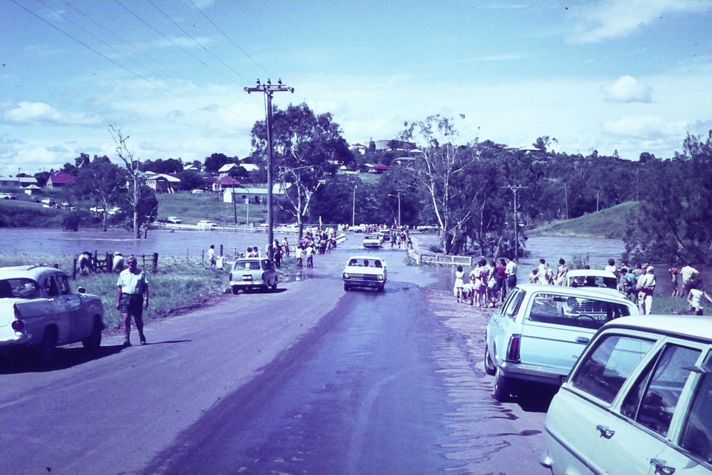 Old images as seen on the Lost Ipswich Facebook page. Old One Mile bridge. Photo: Stewart Mitchell. Picture: Contributed