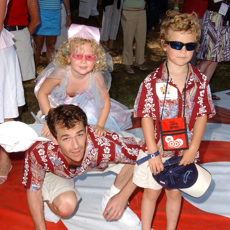 Luke Perry, daughter Sophie and son Jack at the 2004 Target A Time for Heroes Celebrity Carnival. Picture: Steve Granitz/WireImage