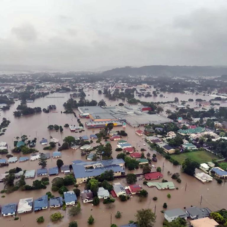 NSW floods: Surf Life Saving Australia assists northern NSW flood ...