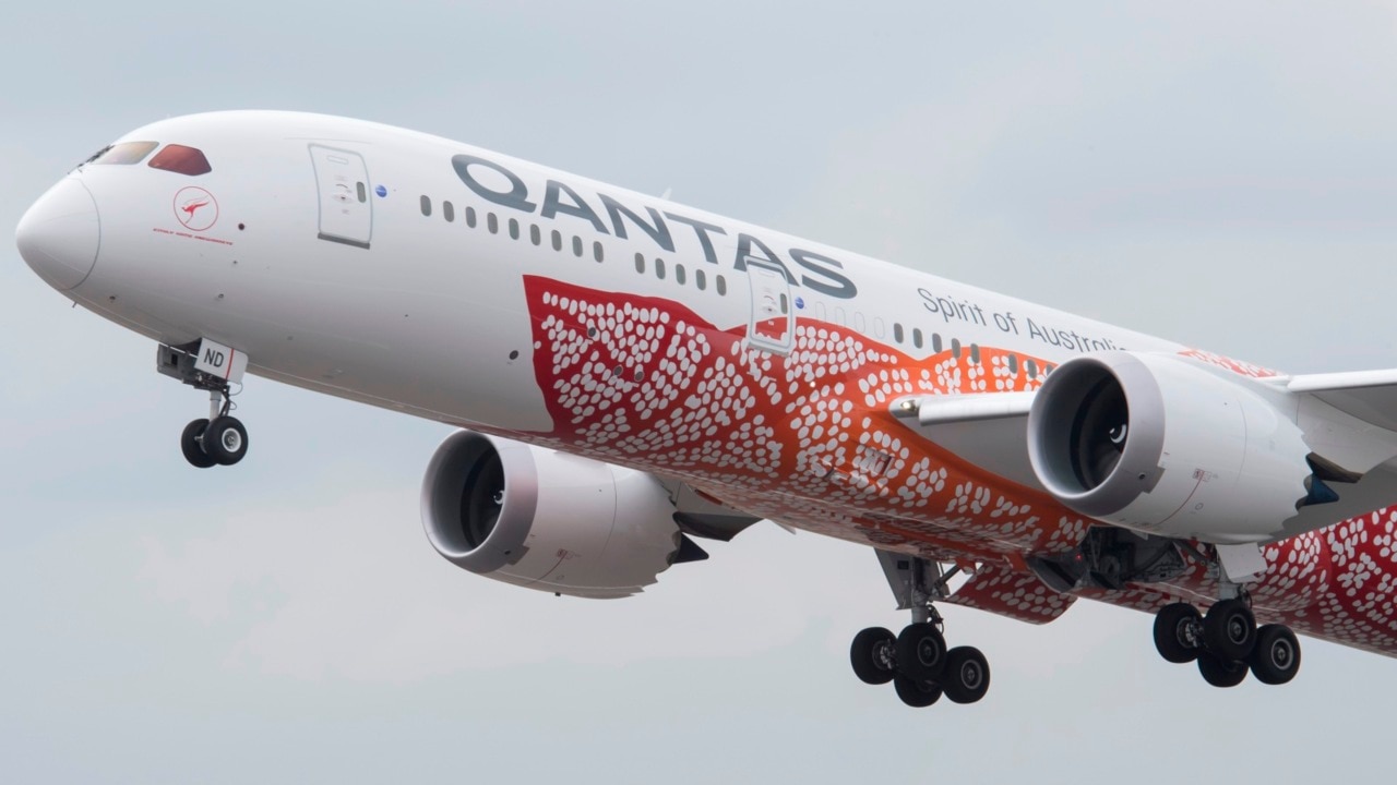 Qantas launches first non-stop flight from Perth to London