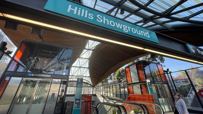 At Hills Showground, commuters battle to snag a park in the 600-spot carpark, with most spaces snapped up by 7.30am.