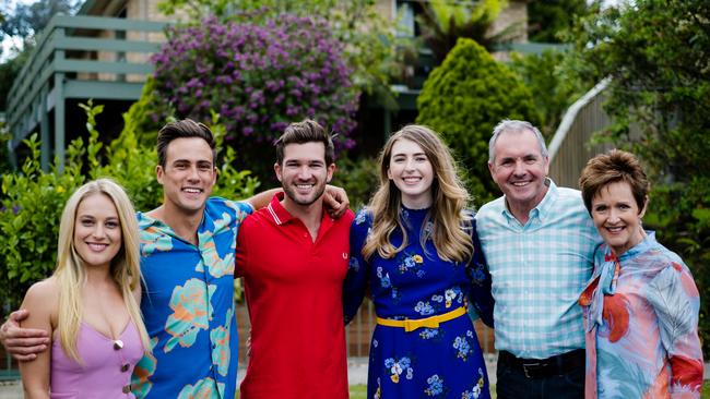 Zima Anderson (l) during her time on Neighbours with (l-r) Matt Wilson, Ben Hall, Georgie Stone, Alan Fletcher and Jackie Woodburne