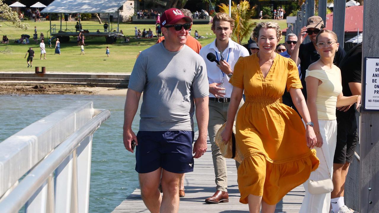 Who’s the barefoot bloke and where’s his hi-vis, mum?