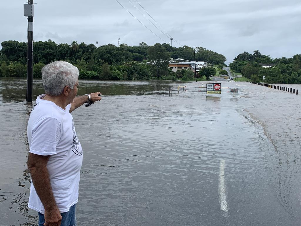 mackay-weather-roads-flooded-as-rain-continues-the-courier-mail