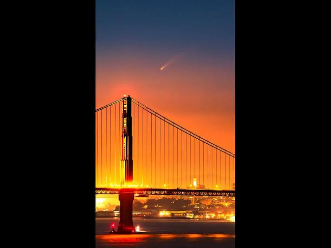 ‘Comet of the century’ captured in incredible timelapse