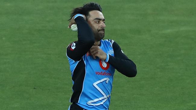 Rashid Khan of the Adelaide Strikers in action. Picture: Robert Cianflone/Getty Images.