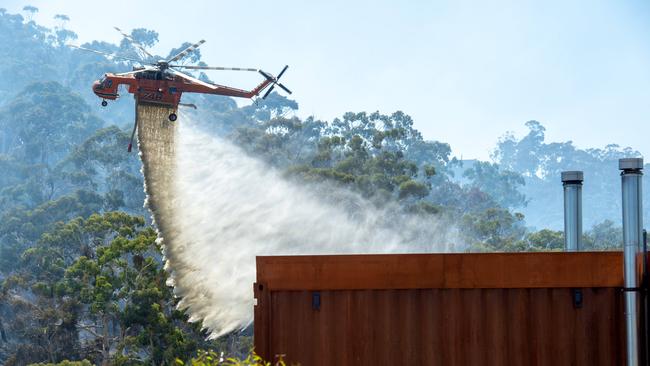 Hepburn Springs Bushfire. Aerial fire bombing on the fire. A n Erickson Skycrane water bombs the fire behind Clifftop at Hepburn.Picture: Jay Town