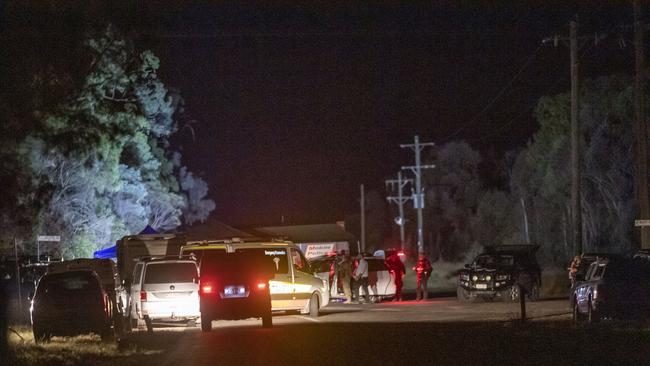 Police searched the area around Joseph's Road and the Tara-Chinchilla Road for armed offenders. Monday, December 12, 2022. Picture: Nev Madsen.