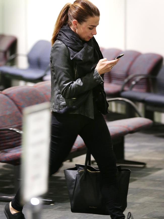 Kate looked stylish and unstressed at Brisbane Airport. Picture: Liam Kidston