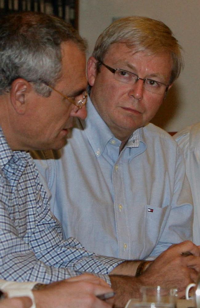 Henry working as Treasury Secretary with then prime minister Kevin Rudd at Parliament House.