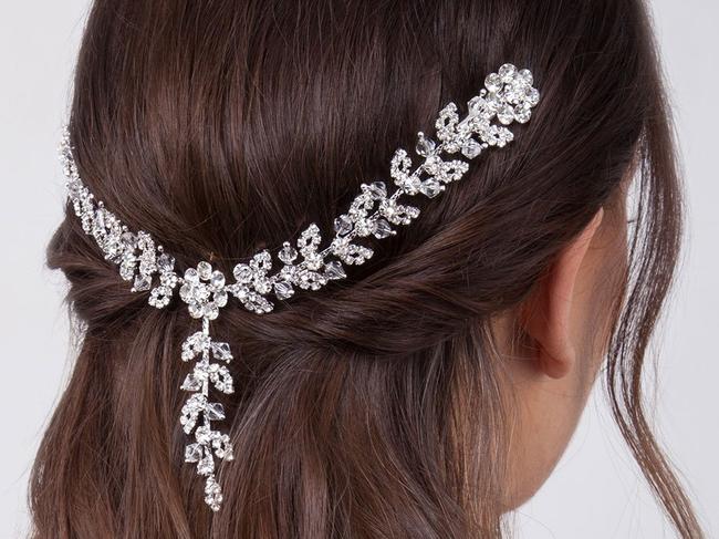 Crystal flower vine drape hair piece, $35.99 from Lovisa.