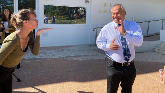 Gold Coast Mayor Tom Tate meeting Nicolle Archer.