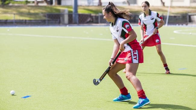 Henley High’s Tahlea Tape gets set for the School Sport SA open finals, to be live streamed on advertster.com.au. Picture: Supplied, Henley High