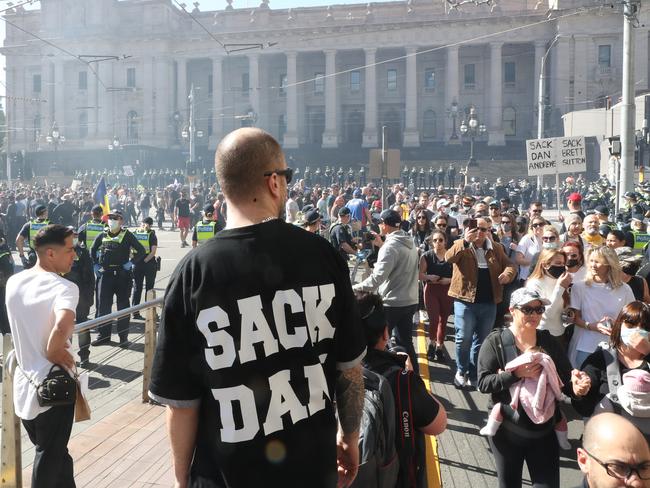 Anti-lockdown protesters outside Parliament House on Saturday. Picture: David Crosling