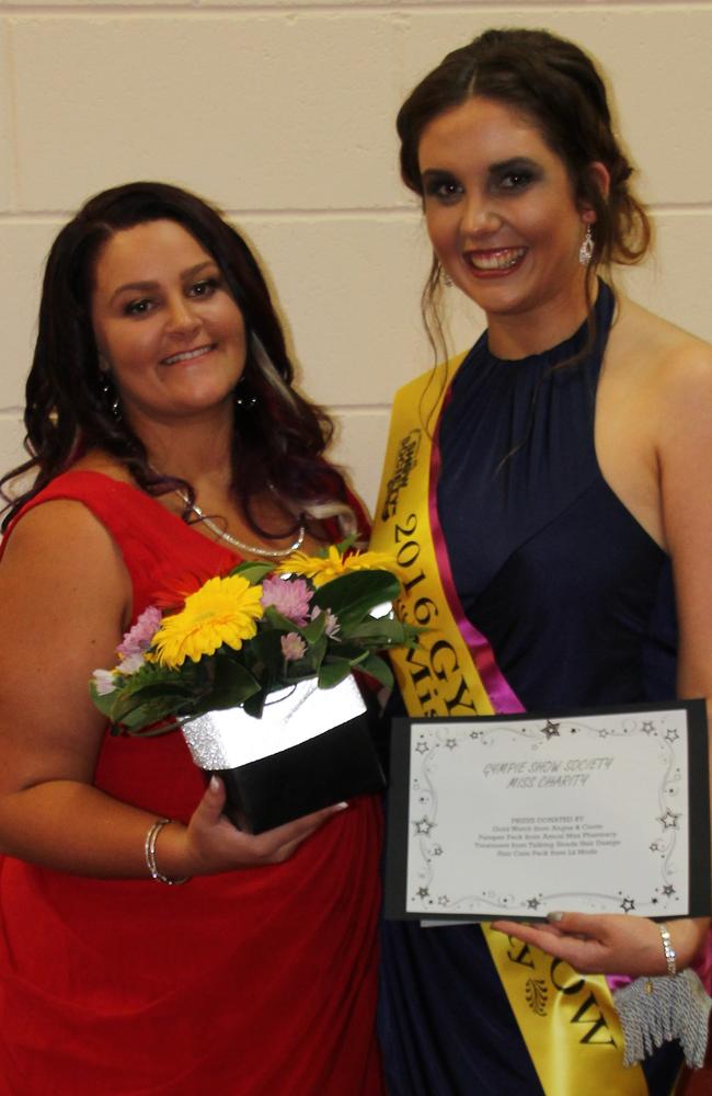 2015 Dairy Showgirl Bec Daybell with 2016 Ring Showgirl Jacqueline Parr. Photo: David Crossley / Gympie Times