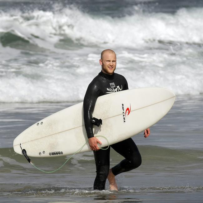 Geelong recovery at Jan Juc in 2008. Gary Ablett Jr surfs