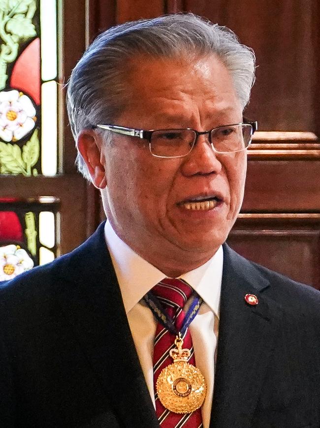 Governor Hieu Van Le 