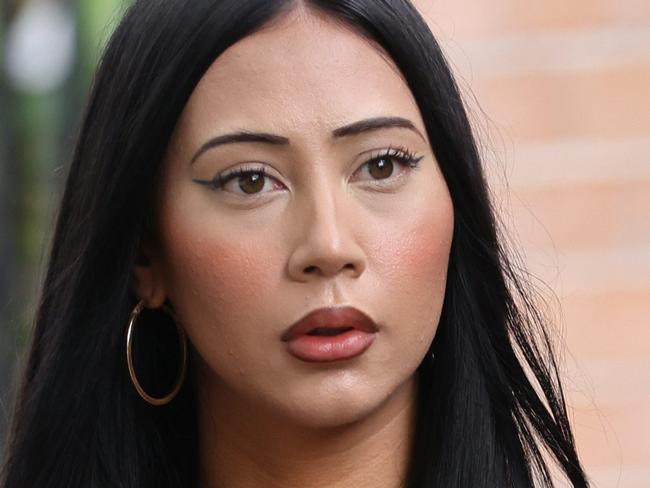SYDNEY, AUSTRALIA - NewsWire Photos MAY 7, 2025: Paris Coudounellis pictured as she arrives at Waverley Court. An eastern suburbs hairdresser charged with a series of AVO breaches.Picture: NewsWire / Damian Shaw