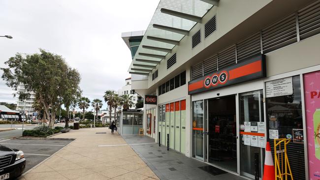 Closed shops and quiet streets in Coolangatta from border closure. Picture: NIGEL HALLETT