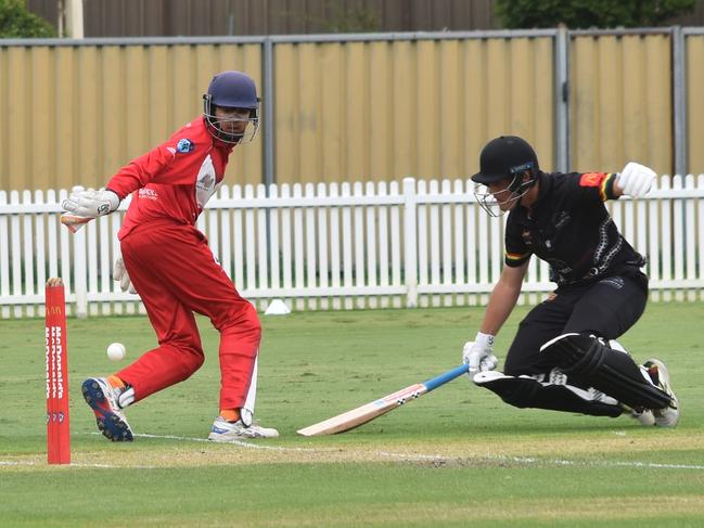 Penrith’s Ryan Burfitt survives a run out attempt from Amav Kandari. Picture: Sean Teuma