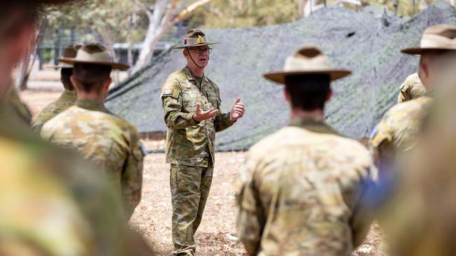 The Chief of Army, Lieutenant General Rick Burr, AO, DSC, MVO recently visited the 3rd Brigade, based at Lavrack Barracks in Townsville.