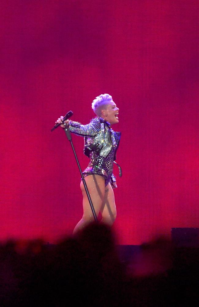 P!nk puts on showstopping performance for first TSV show
