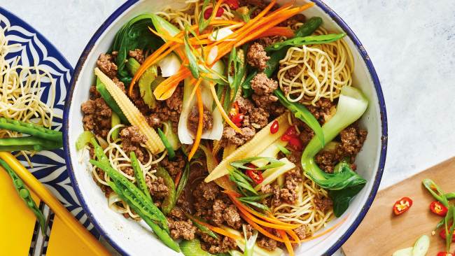 Healthier beef chow mein in just 5 steps