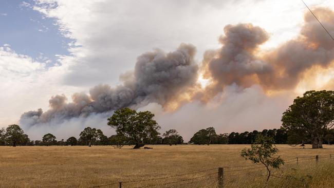 Smoke rises from the southern end of the Grampians National Park near Glenthompson. Picture: NewsWire/Diego Fedele