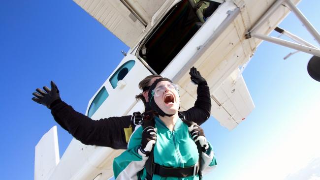Skydive over the beachWhat’s more exhilarating than being strapped to a stranger at 15,000 feet then freefalling for 20 seconds before landing by the waves? Doing it for 70 seconds! Coffs Skydivers can sort you with either (or both) experiences.Book here 