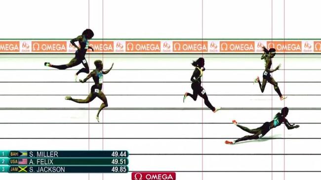 Shaunae Miller claimed victory in the 400m final in the most dramatic of fashions.