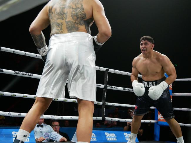 Reagan Campbell-Gillard def Jason Taumalolo by split decision (29-28 x 2, 28-29) at the Battle of the Reef fight night at the Townsville Entertainment and Convention centre, October 7 2023. Picture: Blair Jackson.