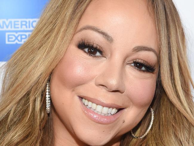 LOS ANGELES, CA - NOVEMBER 19: Singer Mariah Carey attends Open Spotlight at The Oasis during Airbnb Open LA - Day 3 on November 19, 2016 in Los Angeles, California. (Photo by Frazer Harrison/Getty Images for Airbnb)