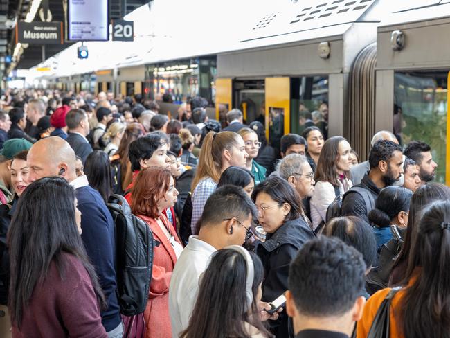 Transport authorities also apologised for the major disruption. Picture: Thomas Lisson