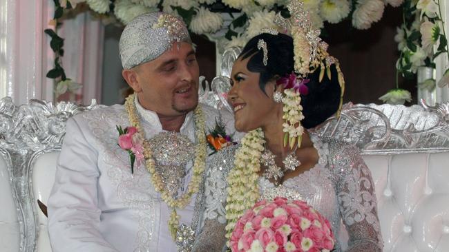 Martin Stephens married Winarni Puspayanti — aka Christine — in Kerobokan jail in a traditional Indonesian ceremony. Picture: News Corp