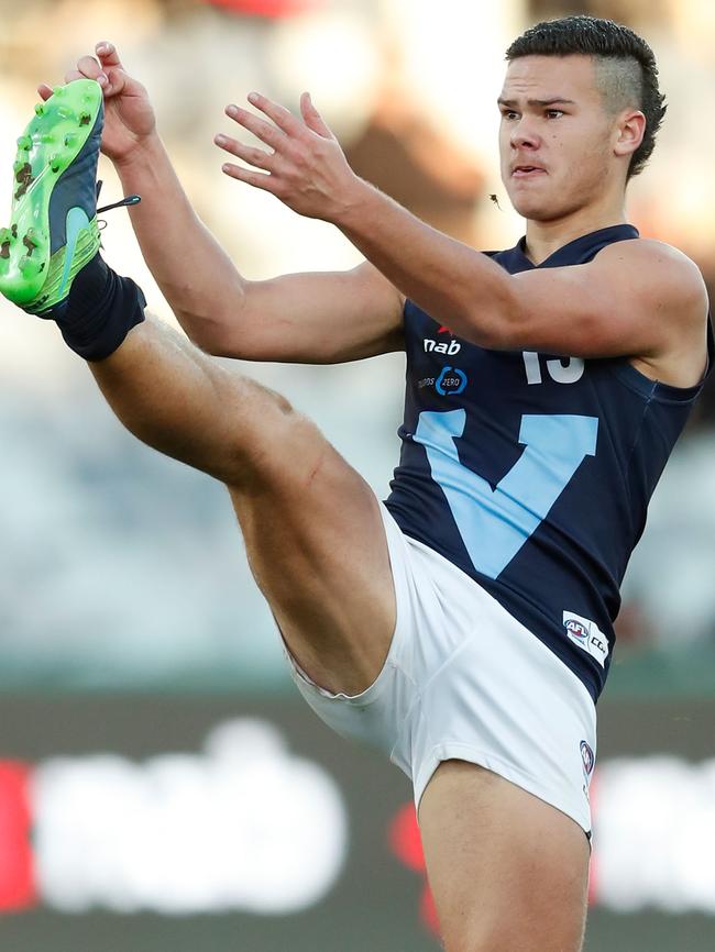 Cameron Rayner in action for Vic Metro.