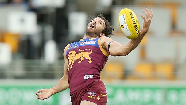 Rohan Bewick nearly takes a hanger. Picture: Getty Images
