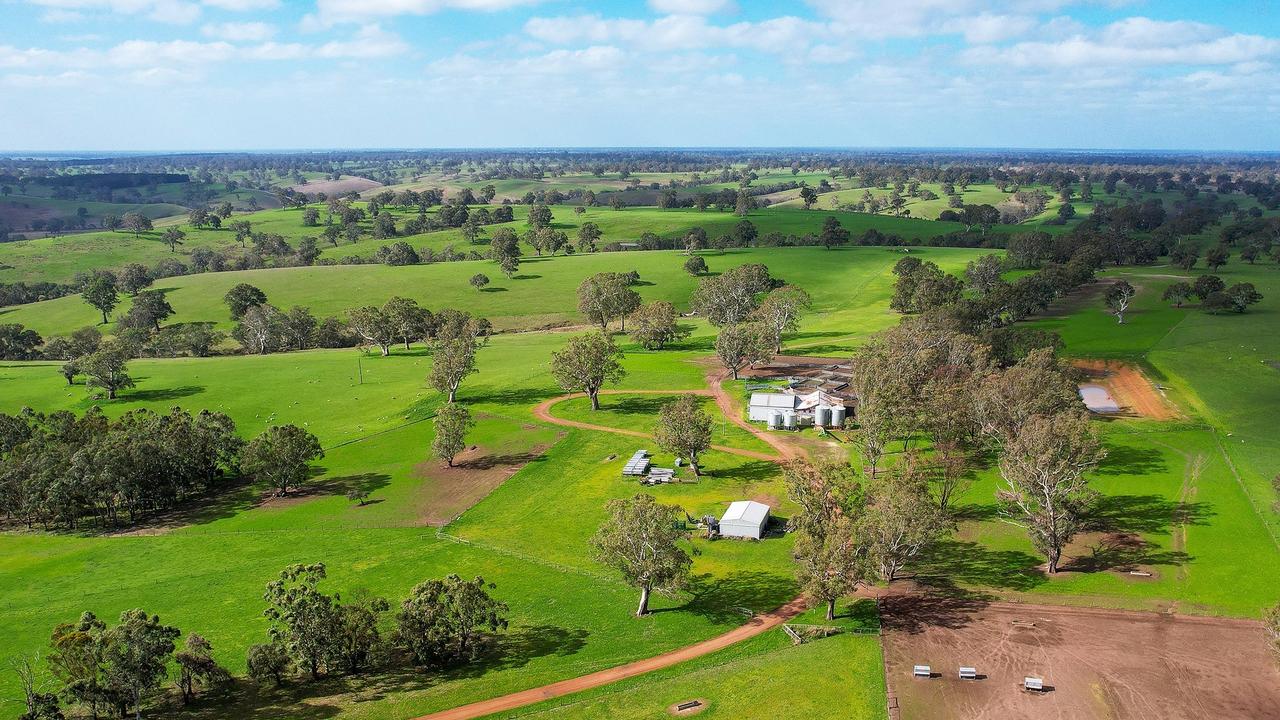 The three-farm 1523ha Chetwynd South Aggregation, at Chetwynd, is for sale.