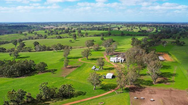 The three-farm 1523ha Chetwynd South Aggregation, at Chetwynd, is for sale.