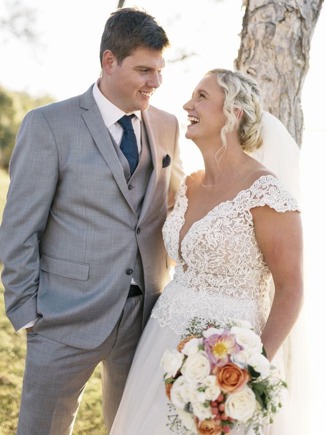 Newly weds: Matthew Brunes and Bridget Williams, Picture: iSpy Wedding Photography (Dylan Evans)